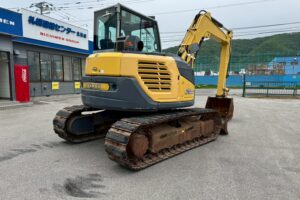 サムネイル: 平成24年　ヤンマー 油圧ショベル SV100-1　★後方小旋回　★使用時間2496HR　
